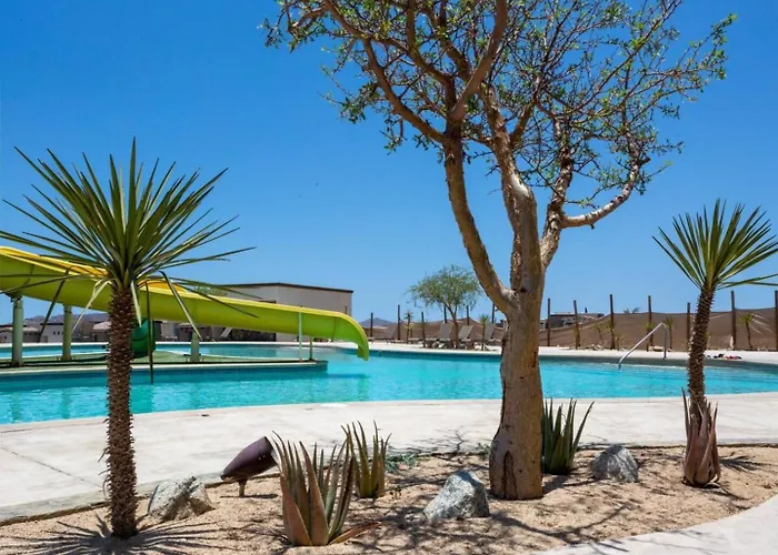 Escapada Serena | Land's End Views & Waterpark Apartment Cabo San Lucas