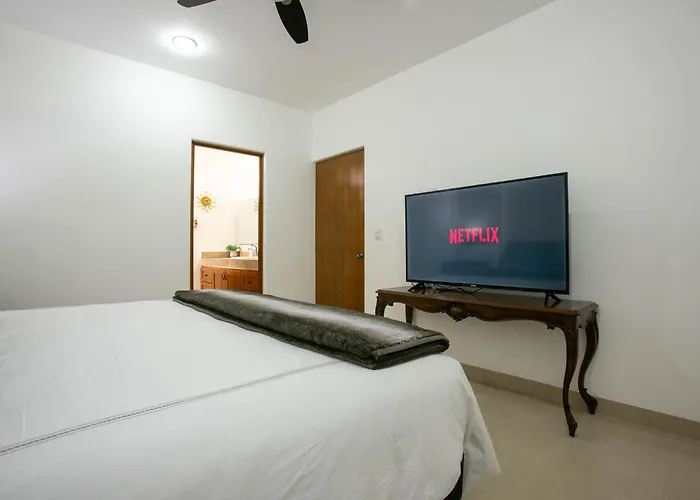 Apartment Escapada Serena | Land's End Views & Waterpark *